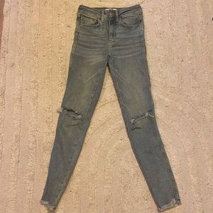 Barley worn free people jeans!!
